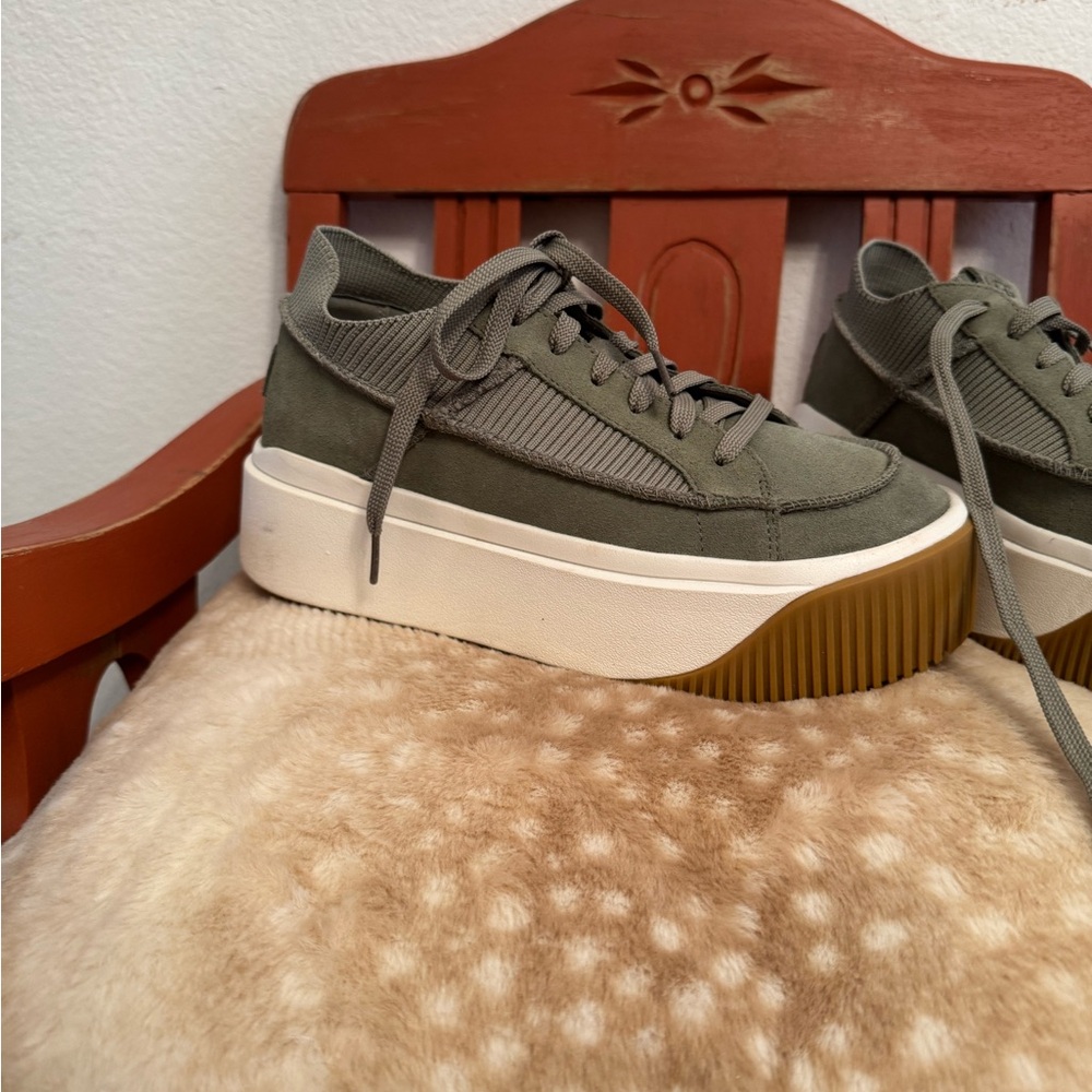 Platform Sneaker EZ-Duzzit P in Shaded Clover - Picture 3 of 8